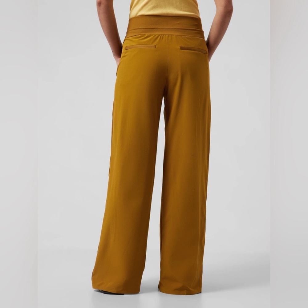 Athleta 22 Nolita Wide Leg Pant Mustard High Rise Relaxed Travel - Picture 4 of 15
